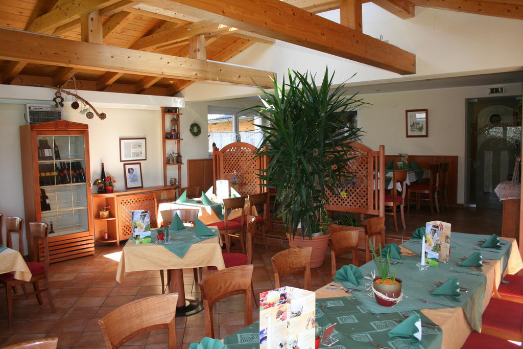 Gasthof Zum Kramer Gurk Экстерьер фото